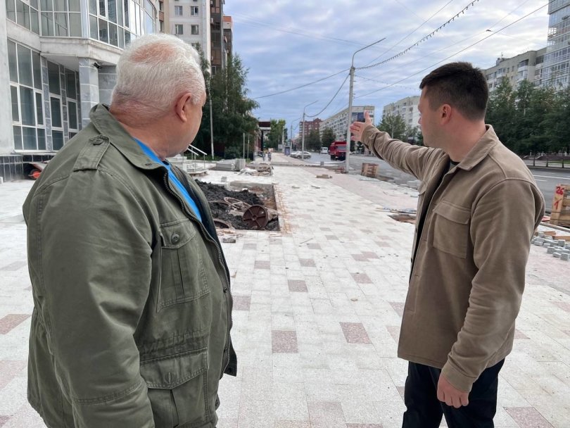 Мэр Уфы рассказал о благоустройстве в центре города Мэр Уфы рассказал о благоустройстве в центре города