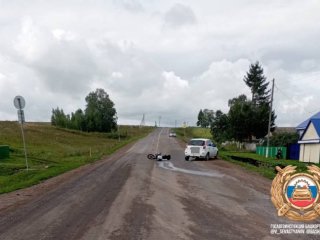 В Башкирии 42-летний водитель мотоцикла скончался после столкновения с автомобилем