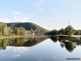 В Башкирии мужчина на лодке застрял посреди водохранилища