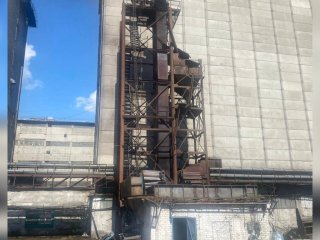 В Уфе потушили пожар на комбинате хлебопродуктов