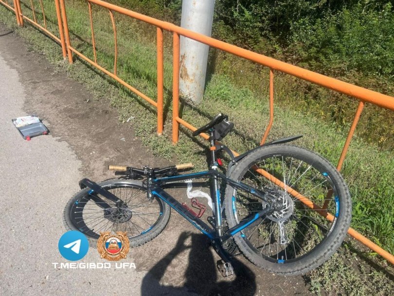 В Уфе водитель автомобиля сбил 58-летнего велосипедиста В Уфе водитель автомобиля сбил 58-летнего велосипедиста