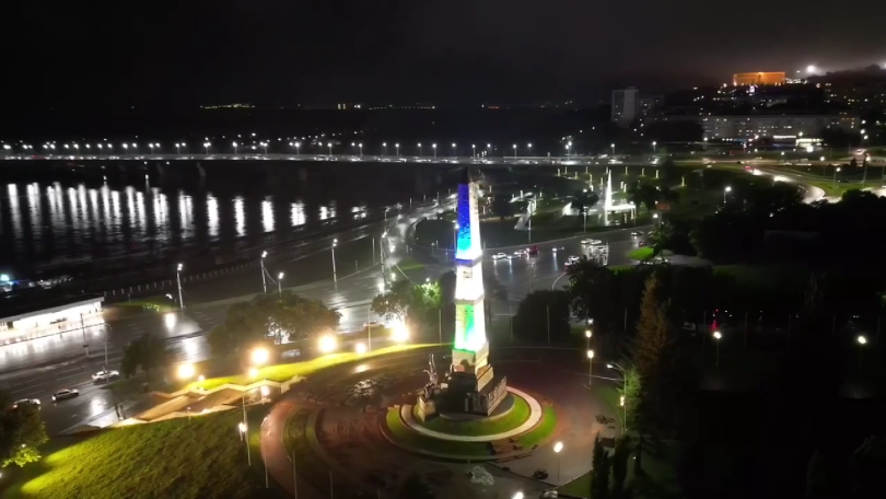 На Монументе Дружбы в Уфе установили новую подсветку На Монументе Дружбы в Уфе установили новую подсветку