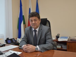 «Хочу поблагодарить за доверие и поддержку»: глава Дуванского района Башкирии сложил полномочия