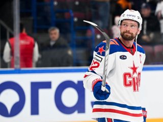 Кузнецов вступился за вратаря и устроил потасовку в матче СКА с «Локомотивом» (ВИДЕО)