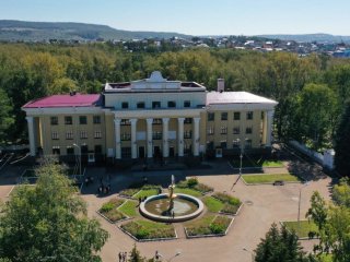 В Башкирии после реконструкции открыли Октябрьский музыкальный колледж