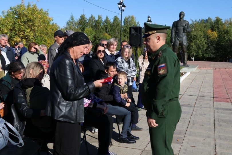 В Башкирии проводили в последний путь участника СВО Сергея Урванцева В Башкирии проводили в последний путь участника СВО Сергея Урванцева