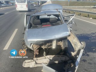 В Уфе 4 человека пострадали в столкновении иномарок