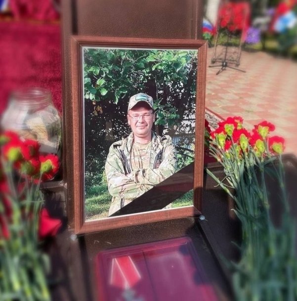 «Вечная память и вечная слава»: в Башкирии простились с погибшим в СВО Сергеем Сениным «Вечная память и вечная слава»: в Башкирии простились с погибшим в СВО Сергеем Сениным