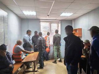 В Башкирии полицейские задержали нарушителей миграционного законодательства