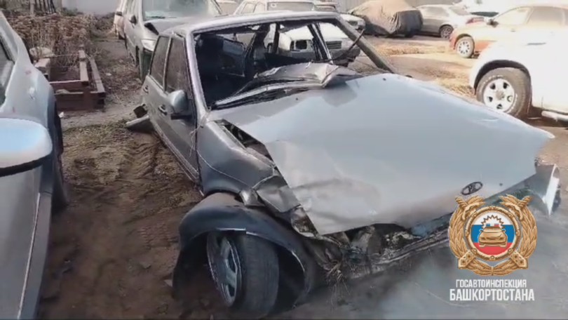 В Башкирии в ДТП с перевернутым автомобилем погиб 19-летний юноша В Башкирии в ДТП с перевернутым автомобилем погиб 19-летний юноша