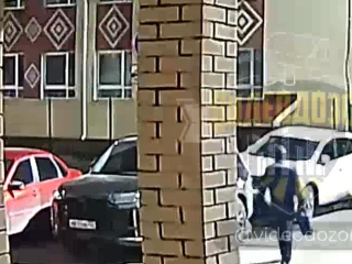Появились подробности возгорания двух иномарок в Уфе