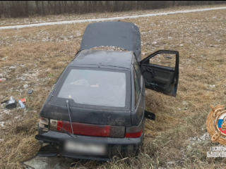 В Башкирии 28-летний водитель автомобиля скончался в больнице после аварии