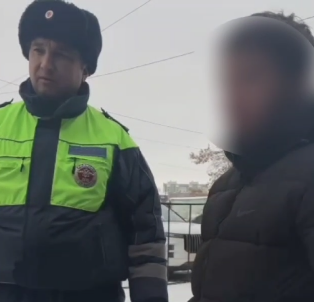 В Башкирии задержали водителя, который пытался дать взятку сотруднику ГАИ В Башкирии задержали водителя, который пытался дать взятку сотруднику ГАИ