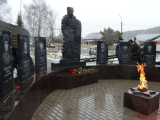 Аллею воинской славы реконструировали в селе Стерлибашево в Башкирии