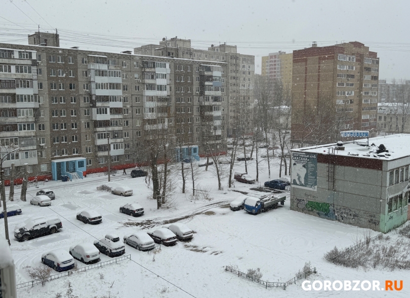 «Нечищеные дороги, застрявшие автомобили и пробки»: как Уфа пережила первый снегопад «Нечищеные дороги, застрявшие автомобили и пробки»: как Уфа пережила первый снегопад
