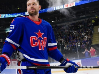 Евгений Кузнецов заявил, что ему сложно далось возвращение в Россию