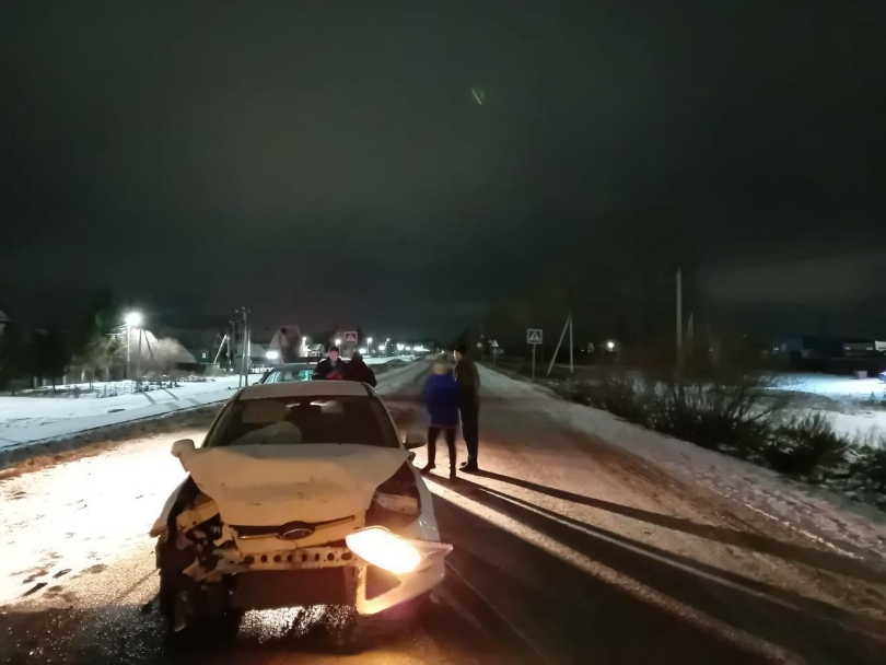 Под Уфой пьяный водитель врезался в пассажирский автобус Под Уфой пьяный водитель врезался в пассажирский автобус