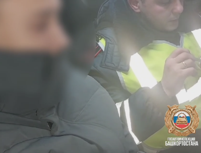 В Башкирии 17-летний пьяный подросток с приятелем угнали автомобиль В Башкирии 17-летний пьяный подросток с приятелем угнали автомобиль