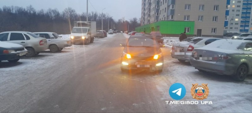 В Уфе 8-летний мальчик угодил под колеса иномарки В Уфе 8-летний мальчик угодил под колеса иномарки