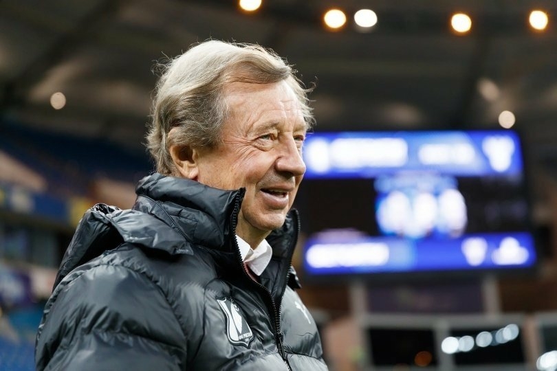Юрий Семин высказался о борьбе за чемпионство в РПЛ Юрий Семин высказался о борьбе за чемпионство в РПЛ