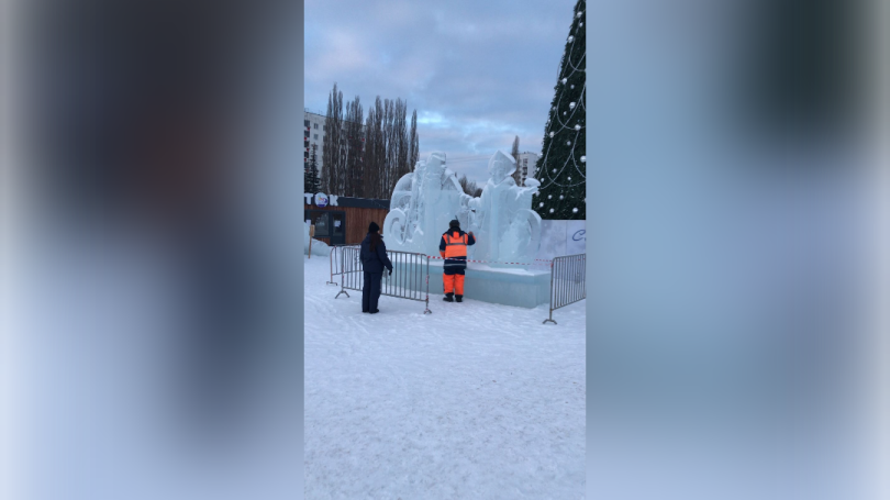 В Уфе из-за морозов вновь открываются ледовые городки В Уфе из-за морозов вновь открываются ледовые городки