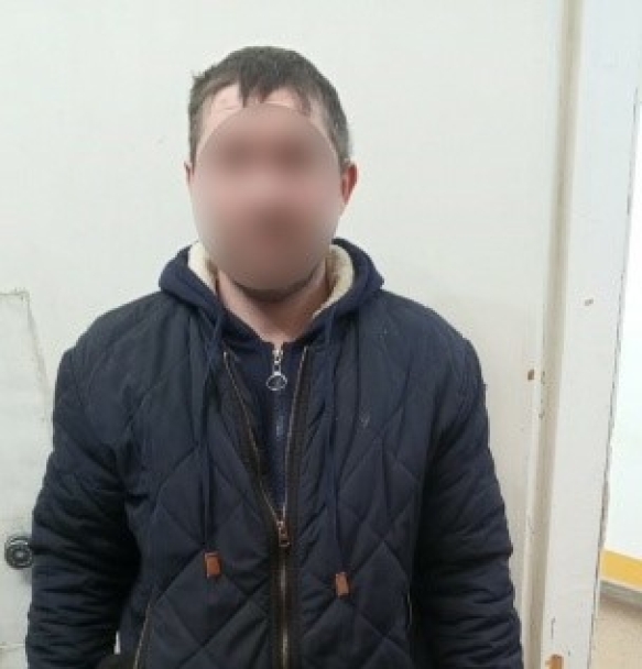 В Уфе задержали мужчину, который украл велосипед из подъезда и продал прохожему В Уфе задержали мужчину, который украл велосипед из подъезда и продал прохожему