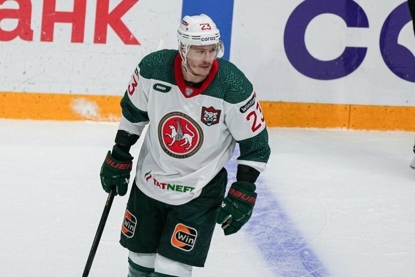 Дмитрий Яшкин – об игре Ливо: «Лучше у «Салавата» спросить, насколько он им помог» Дмитрий Яшкин – об игре Ливо: «Лучше у «Салавата» спросить, насколько он им помог»