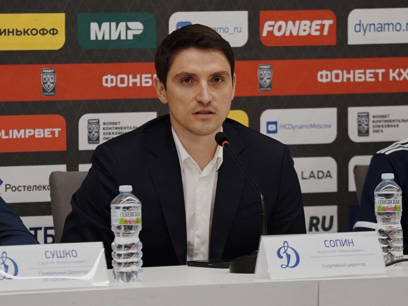 Алексей Сопин прокомментировал информацию о назначении в «Авангарде» на должность спортивного директора Алексей Сопин прокомментировал информацию о назначении в «Авангарде» на должность спортивного директора