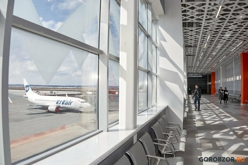 Самолет экстренно сел в Уфе из-за плохого самочувствия пассажира Самолет экстренно сел в Уфе из-за плохого самочувствия пассажира