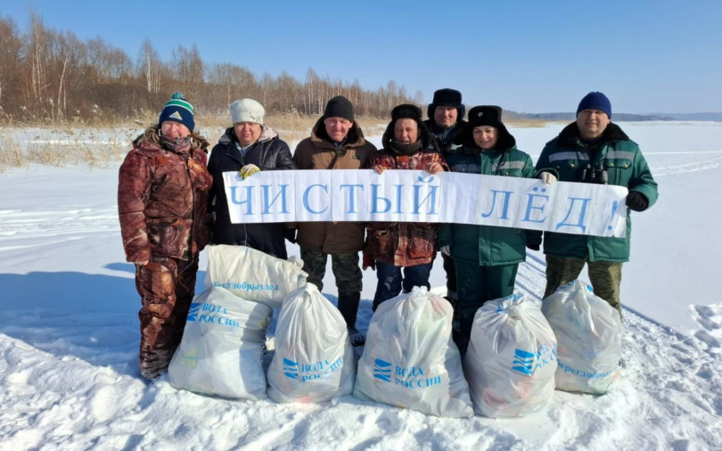 В Башкортостане на территории парка «Кандры-Куль» организовали субботник В Башкортостане на территории парка «Кандры-Куль» организовали субботник