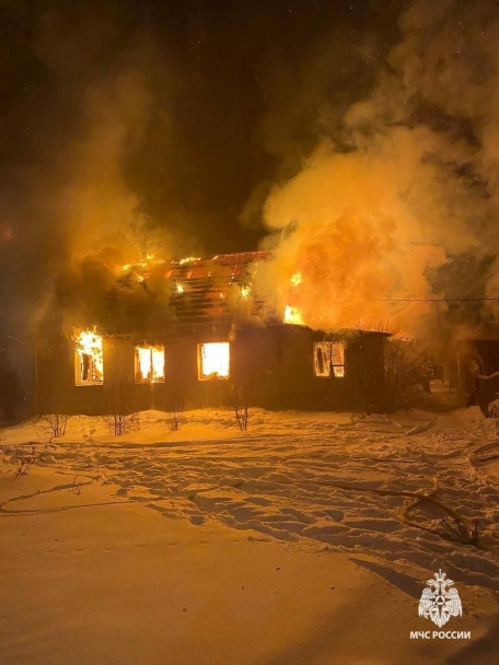 В ночном пожаре в Уфимском районе погиб мужчина В ночном пожаре в Уфимском районе погиб мужчина