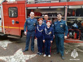 В Башкирии двое детей потушили горящую траву, предотвратив пожар
