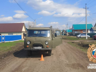 В Башкирии автомобиль насмерть сбил пожилого мужчину