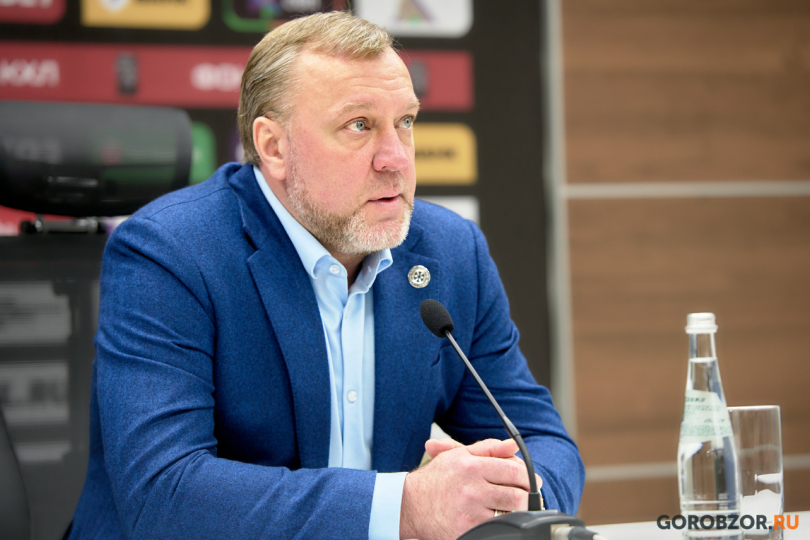 Вадим Епанчинцев объяснил, в чем «Сибирь» оказалась сильнее «Салавата Юлаева» Вадим Епанчинцев объяснил, в чем «Сибирь» оказалась сильнее «Салавата Юлаева»