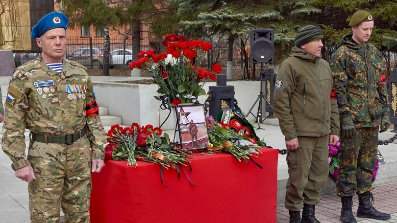 «Вечная память Герою»: в Башкирии простились с погибшим в СВО Андреем Исаевым «Вечная память Герою»: в Башкирии простились с погибшим в СВО Андреем Исаевым