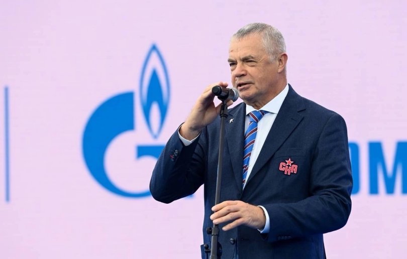Источник: Председатель правления «Зенита» Александр Медведев покидает клуб Источник: Председатель правления «Зенита» Александр Медведев покидает клуб