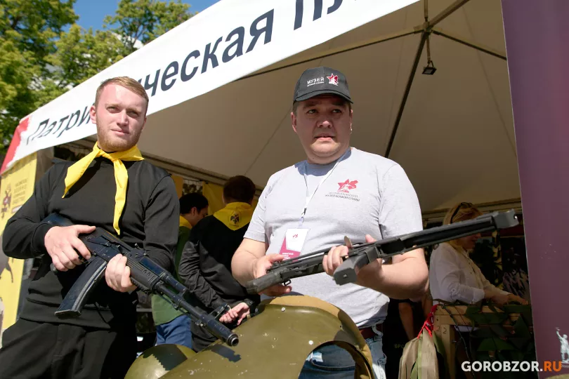 Уфимцам на «Китап-байраме» предложили с головой погрузиться в военную историю Башкирии и России