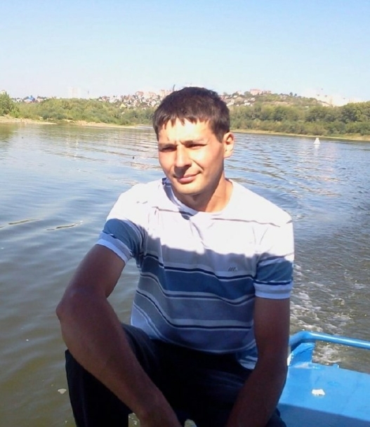 В Башкирии объявили в розыск мужчину, задолжавшего своей дочери более 700 тысяч рублей В Башкирии объявили в розыск мужчину, задолжавшего своей дочери более 700 тысяч рублей