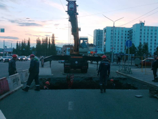 В Уфе из-за повреждения на трубопроводе закрыли дорогу в Затон