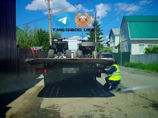 В Уфе сотрудники ДПС задержали двоих детей на квадроцикле
