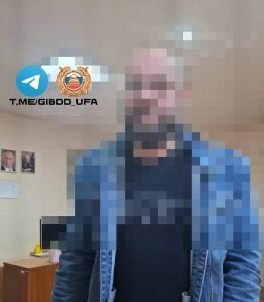 В Уфе сотрудники ДПС задержали пьяного мужчину на электросамокате В Уфе сотрудники ДПС задержали пьяного мужчину на электросамокате