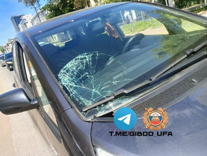 В Уфе водитель иномарки сбил 14-летнего подростка на пешеходном переходе В Уфе водитель иномарки сбил 14-летнего подростка на пешеходном переходе