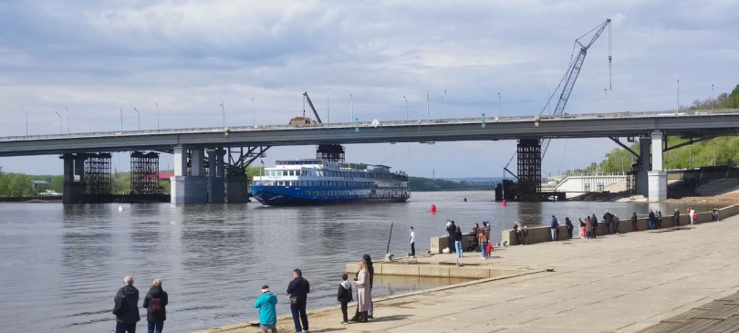 В Уфу пришли еще три туристических теплохода В Уфу пришли еще три туристических теплохода