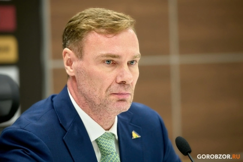 Виктор Козлов продлил контракт с «Салаватом Юлаевым» Виктор Козлов продлил контракт с «Салаватом Юлаевым»