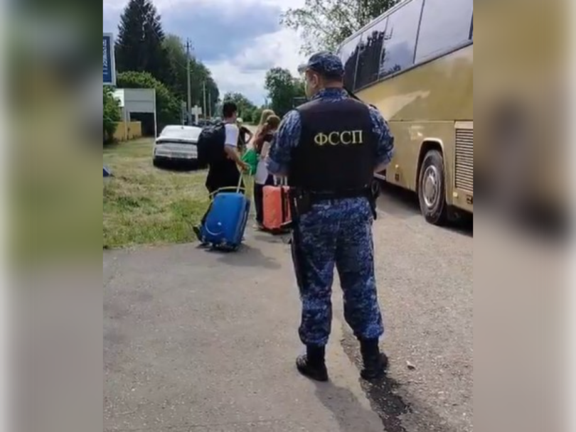 168 детей вывезли из детского лагеря в Башкирии из-за нарушений 168 детей вывезли из детского лагеря в Башкирии из-за нарушений