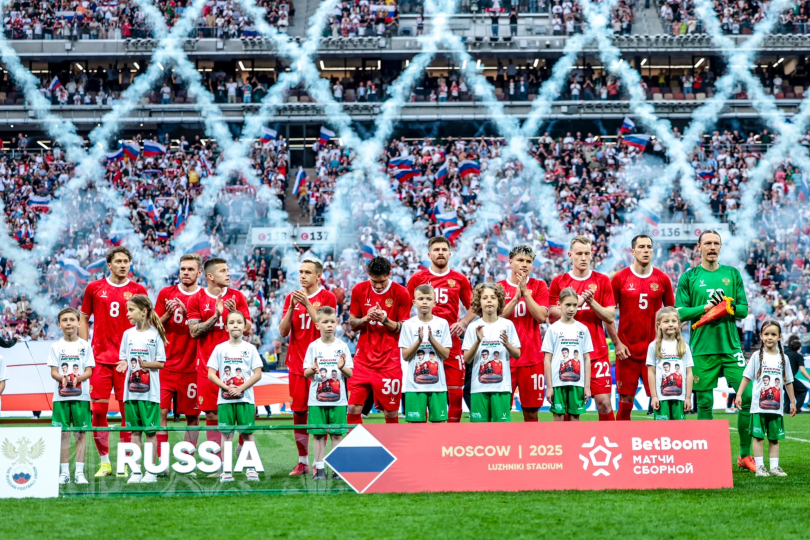 Сборная России сыграла вничью с Нигерией и не смогла победить впервые с 2023 года Сборная России сыграла вничью с Нигерией и не смогла победить впервые с 2023 года