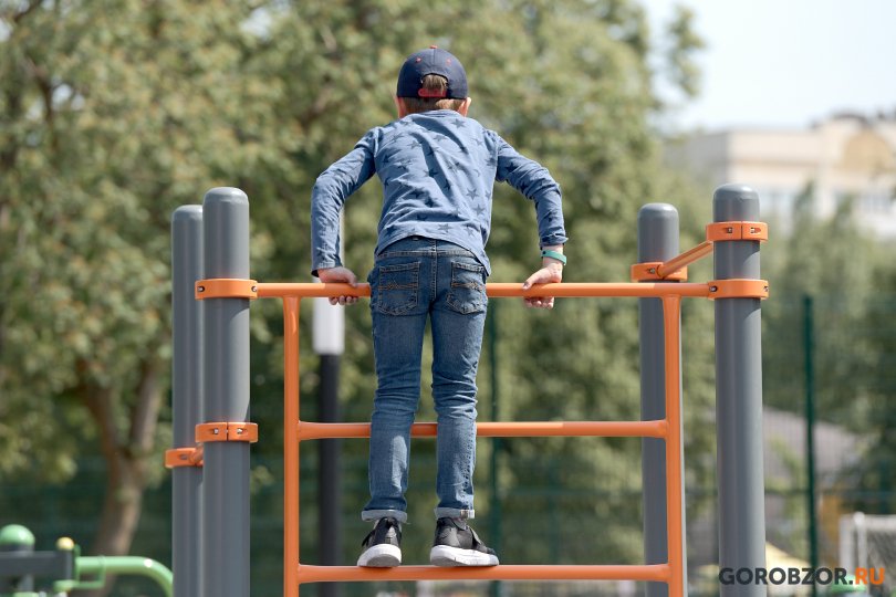 УГЗ по Уфе напоминает родителям об опасности выпадения детей из окон УГЗ по Уфе напоминает родителям об опасности выпадения детей из окон