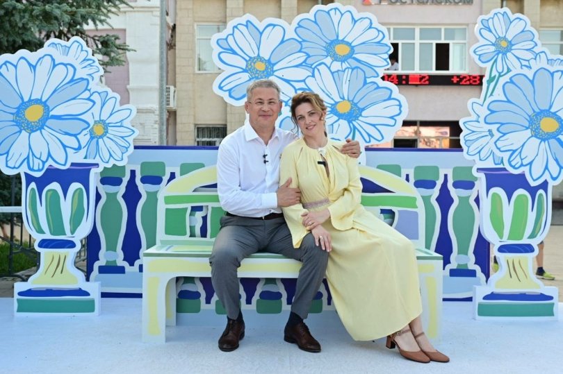 Радий Хабиров рассказал, как отметил День семьи, любви и верности в Бирске Радий Хабиров рассказал, как отметил День семьи, любви и верности в Бирске
