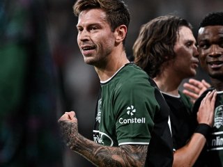 Смолов ударил двух мужчин в «Кофемании». У игрока вымогали 3 млн рублей