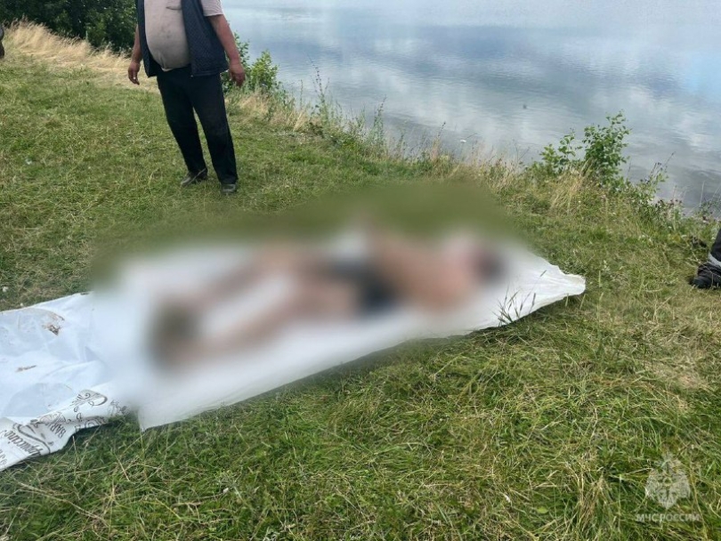Тела мужчины и женщины достали из воды в Башкирии Тела мужчины и женщины достали из воды в Башкирии
